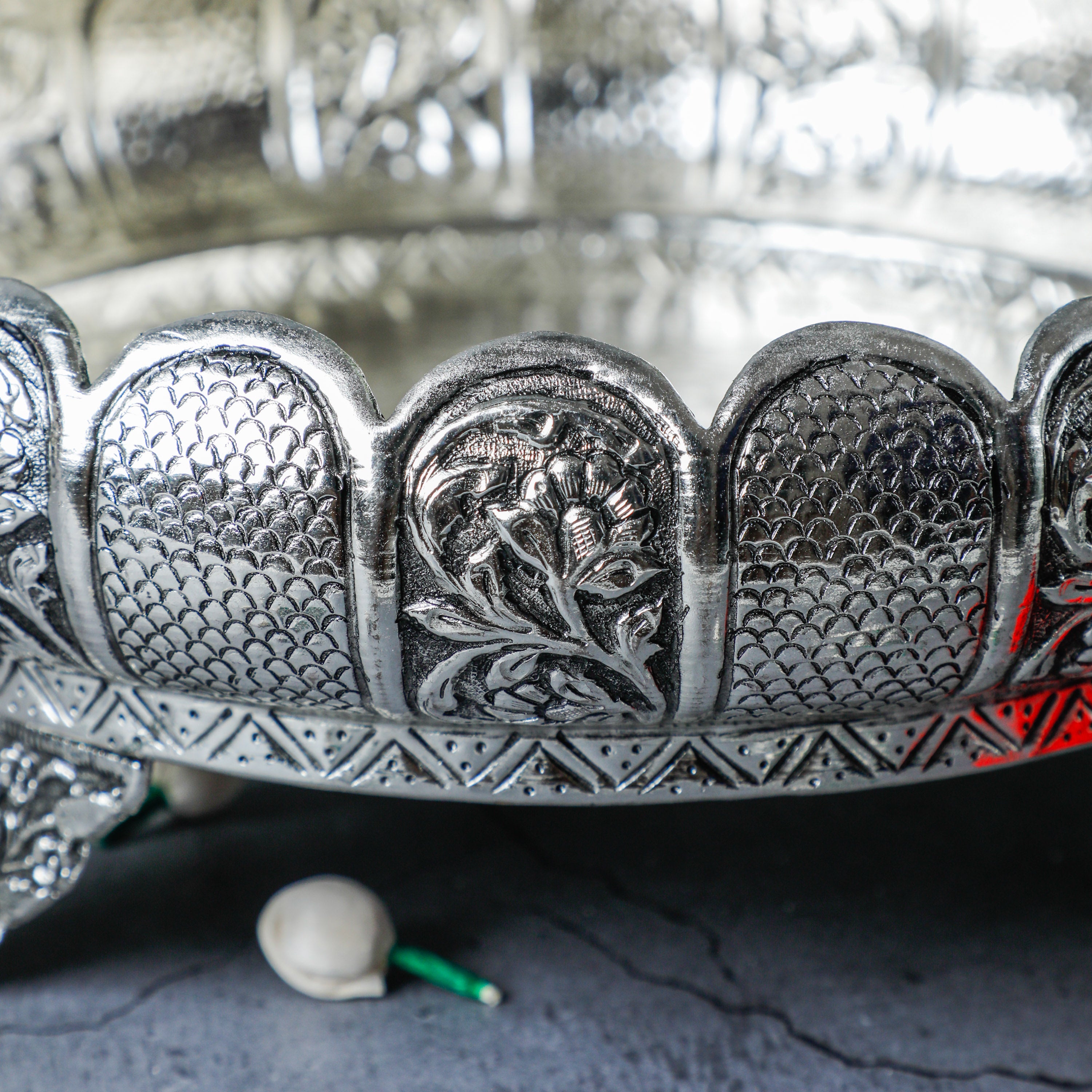 made of high quality metal and it has a beautiful floral design